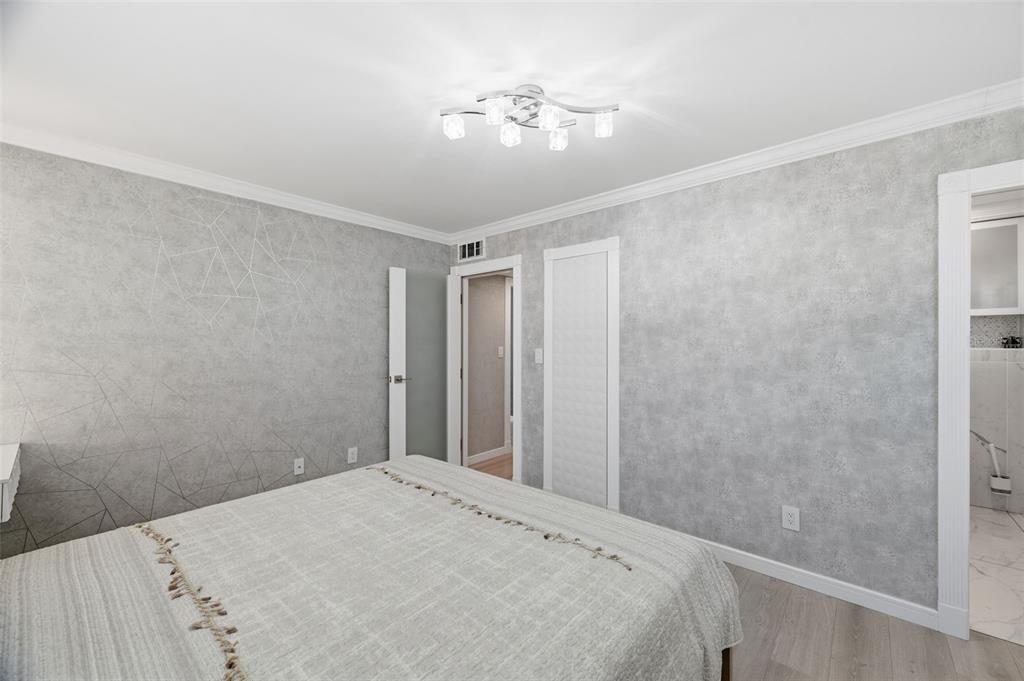 15549 Newport Road Clearwater, FL 33764 - Photo 17 of 66