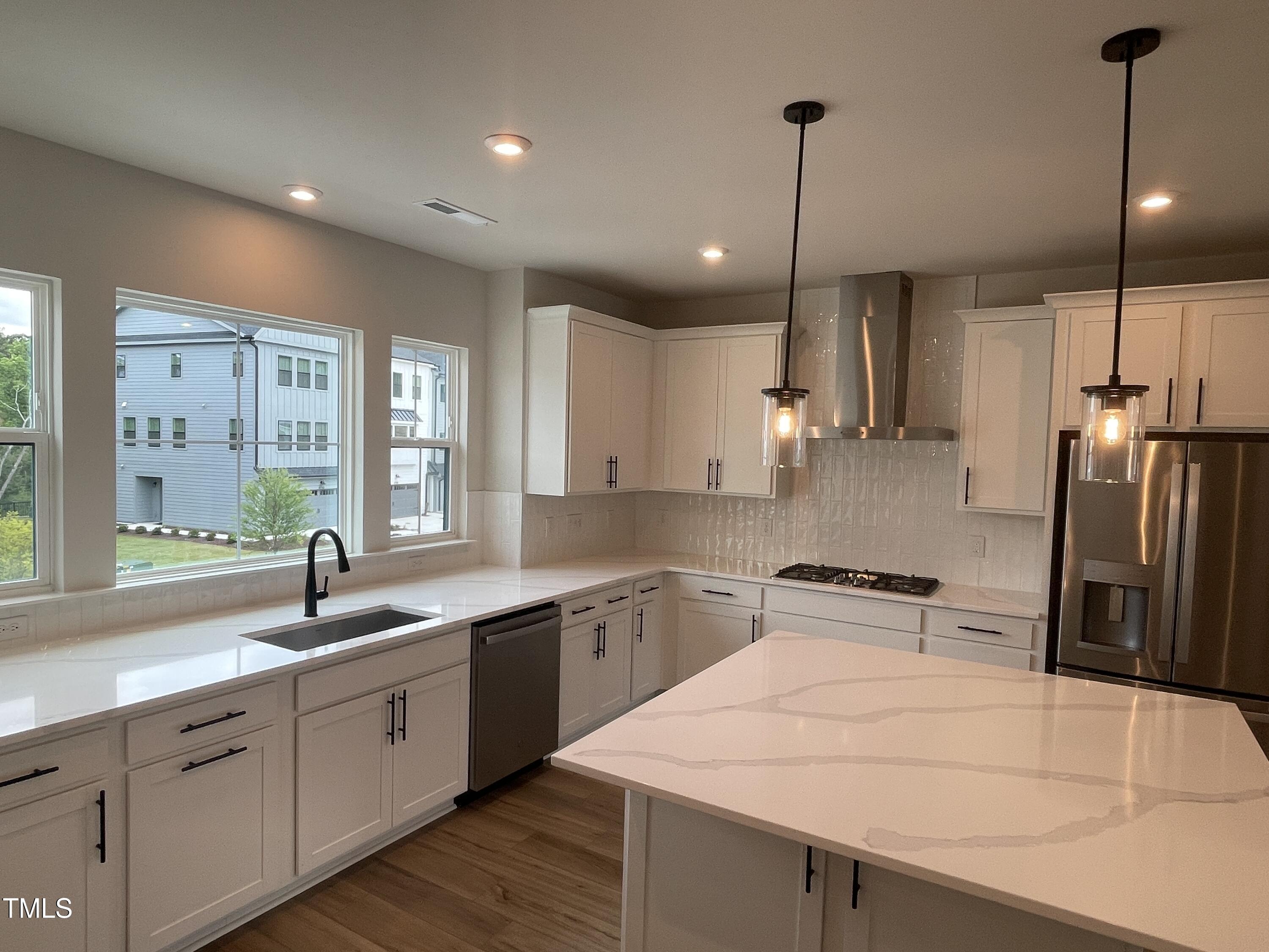 4719 Cypress Tree Lane Raleigh, NC 27612 - Photo 4 of 20 IMG_8981