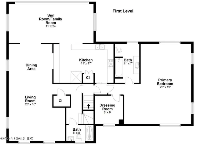 $8,000 | 44 Riversville Road, Unit UPSTAIRS, Greenwich, CT 06831