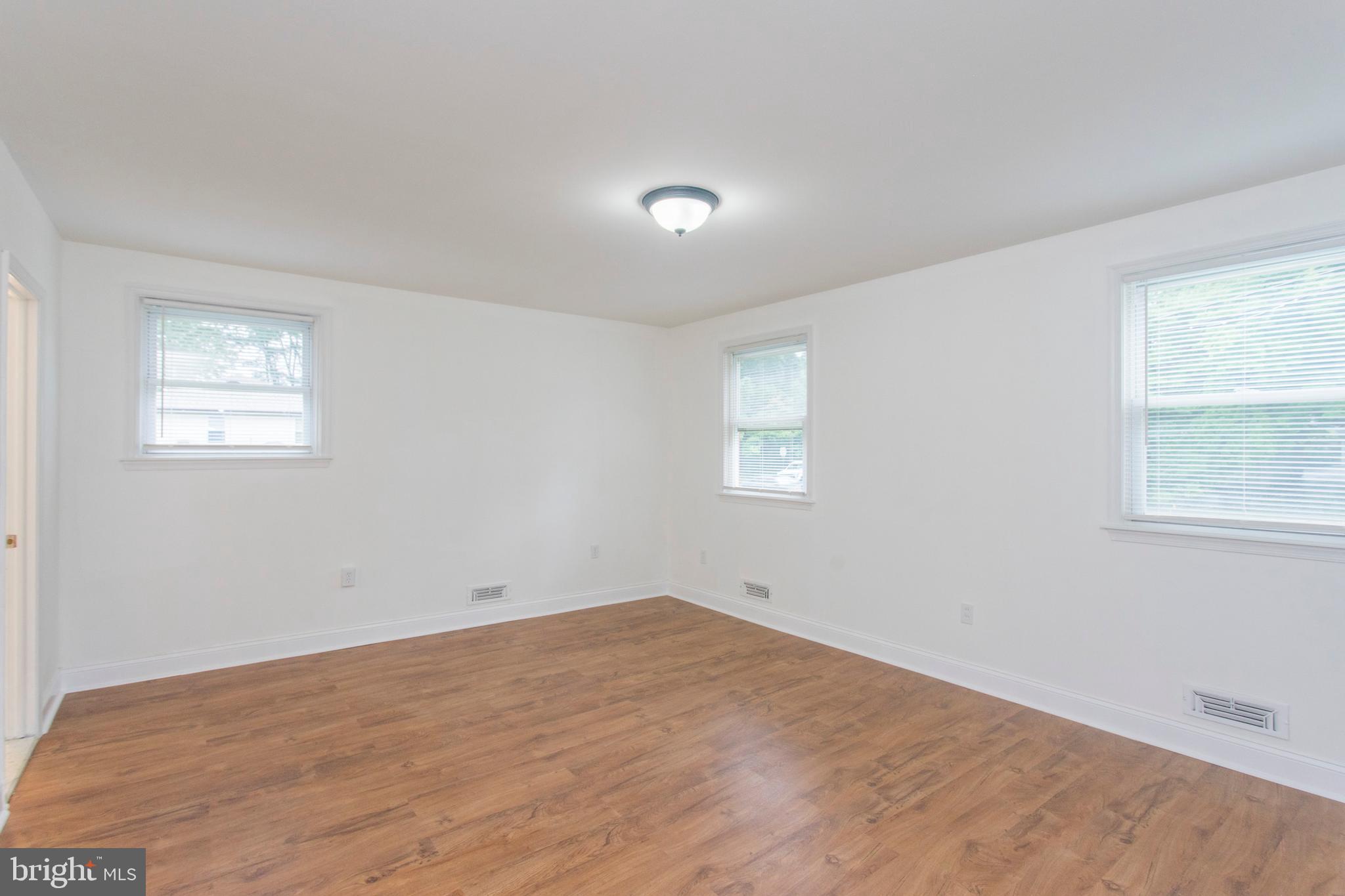 1512 Church Road Wyncote, PA 19095 - Photo 17 of 24 Gallery Image 17