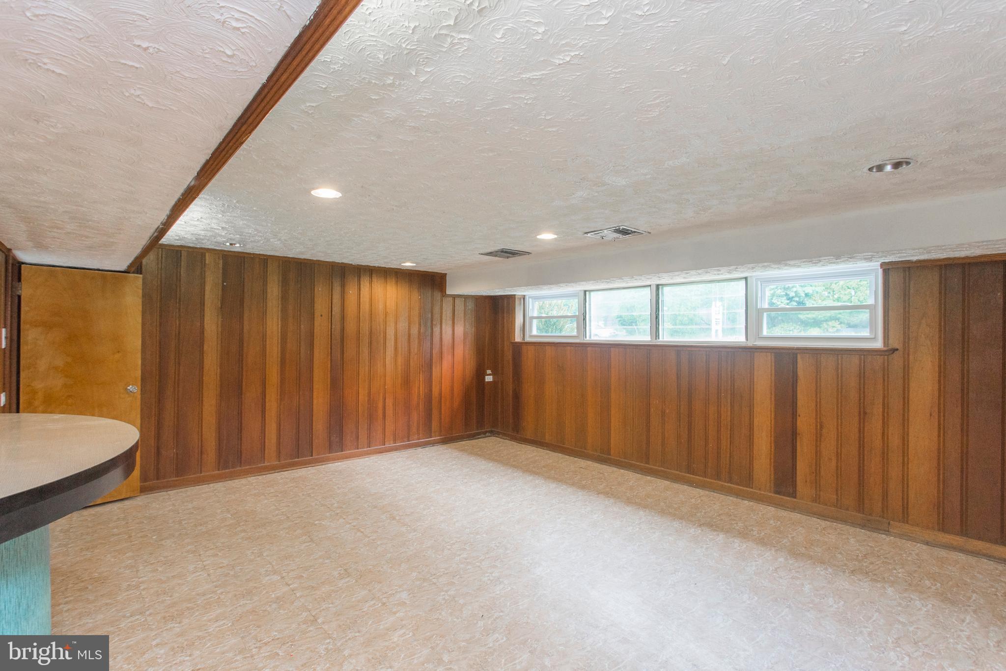 1512 Church Road Wyncote, PA 19095 - Photo 22 of 24 Gallery Image 22
