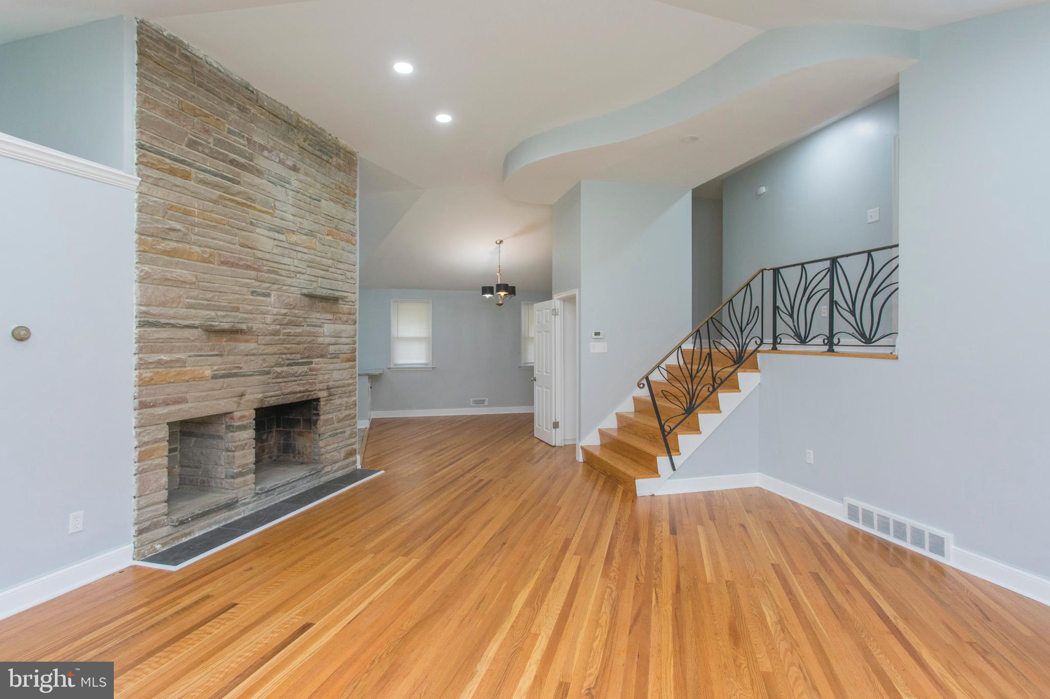 1512 Church Road Wyncote, PA 19095 - Photo 4 of 24 Gallery Image 4