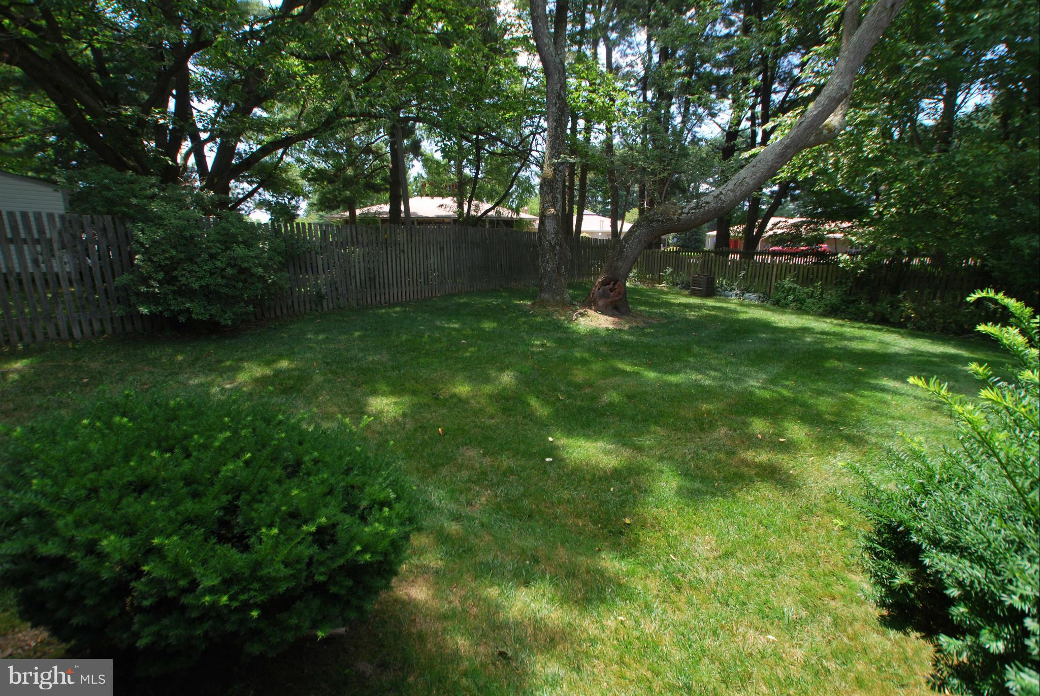 8911 Old Courthouse Road Vienna, VA 22182 - Photo 23 of 24 Exterior (Rear)