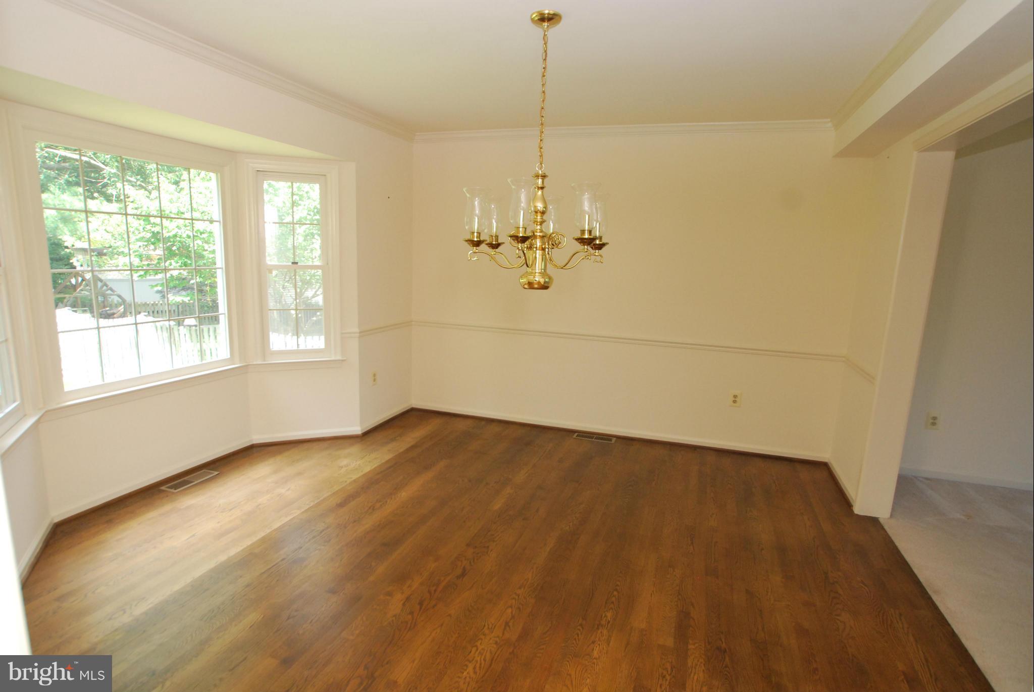 8911 Old Courthouse Road Vienna, VA 22182 - Photo 7 of 24 Dining Room