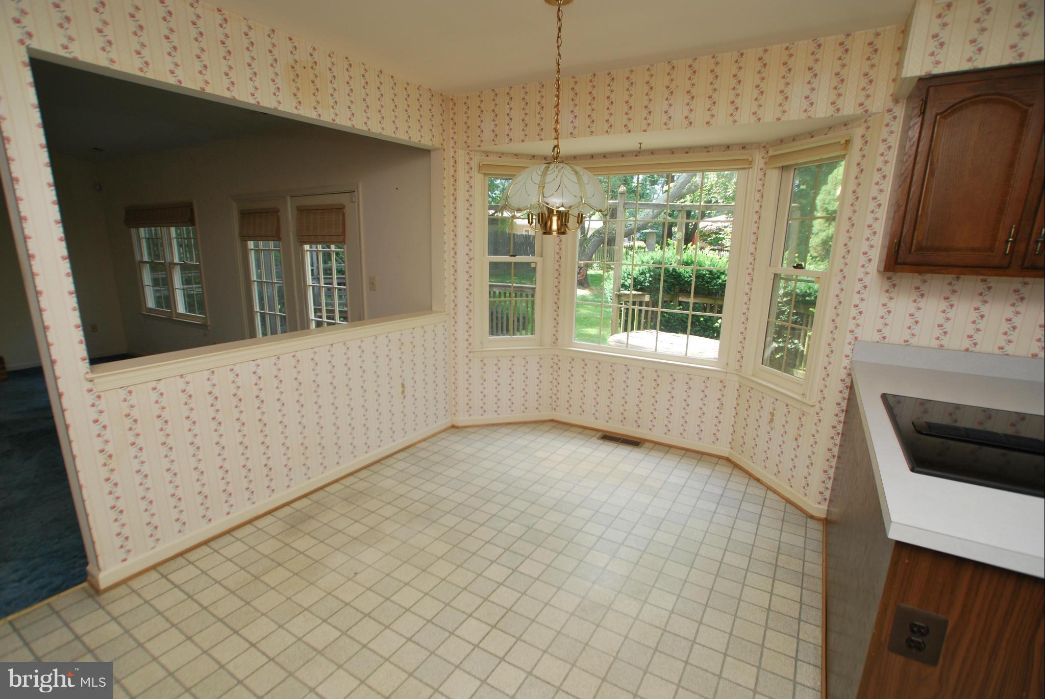 8911 Old Courthouse Road Vienna, VA 22182 - Photo 10 of 24 Kitchen