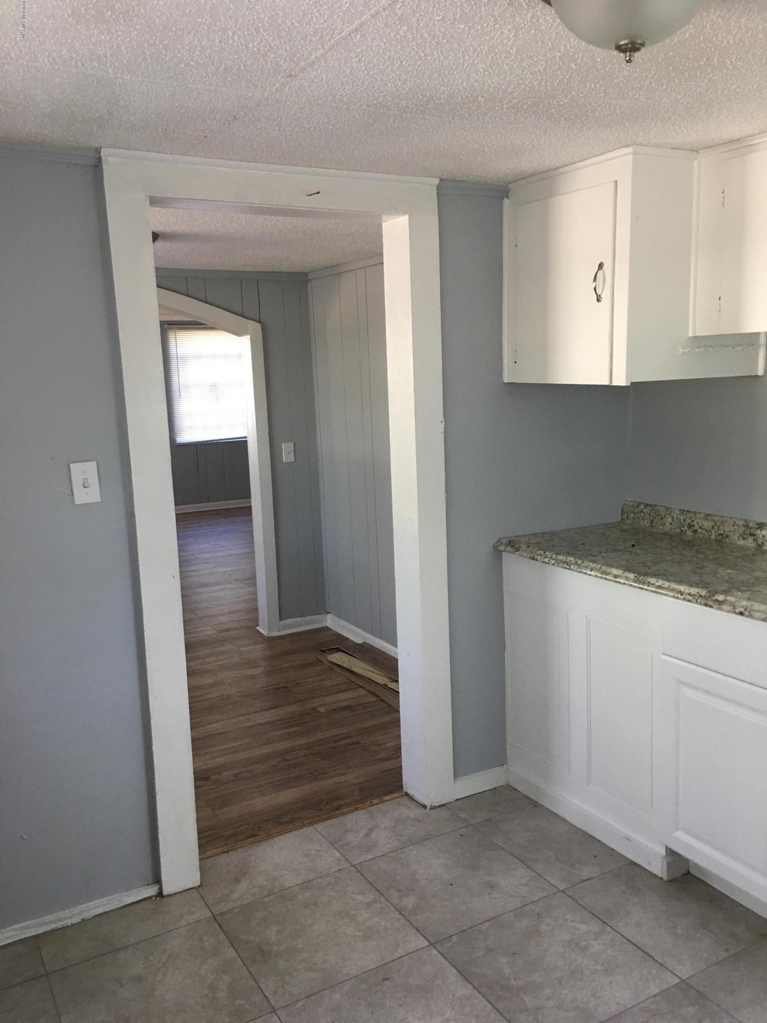 2904 Moncrief Road Jacksonville, FL 32209 - Photo 4 of 12 m7