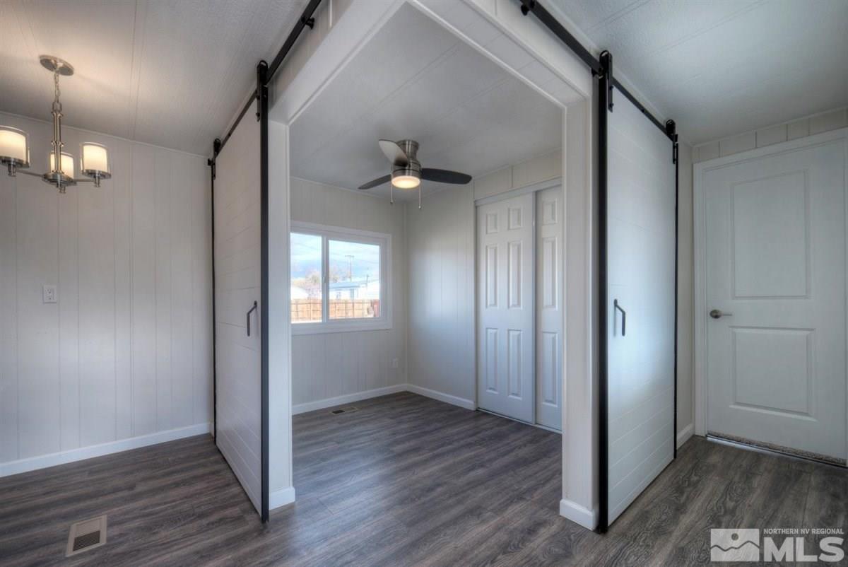 385 East 6th Avenue Sun Valley, NV 89433 - Photo 11 of 25 Photo 11