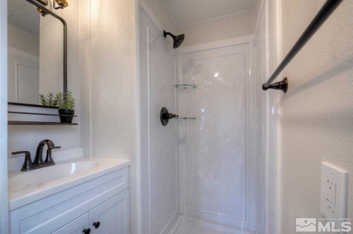 385 East 6th Avenue Sun Valley, NV 89433 - Photo 14 of 25 Photo 14