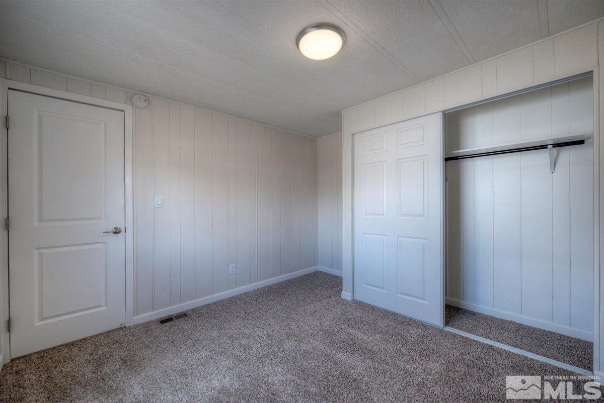 385 East 6th Avenue Sun Valley, NV 89433 - Photo 7 of 25 Photo 7