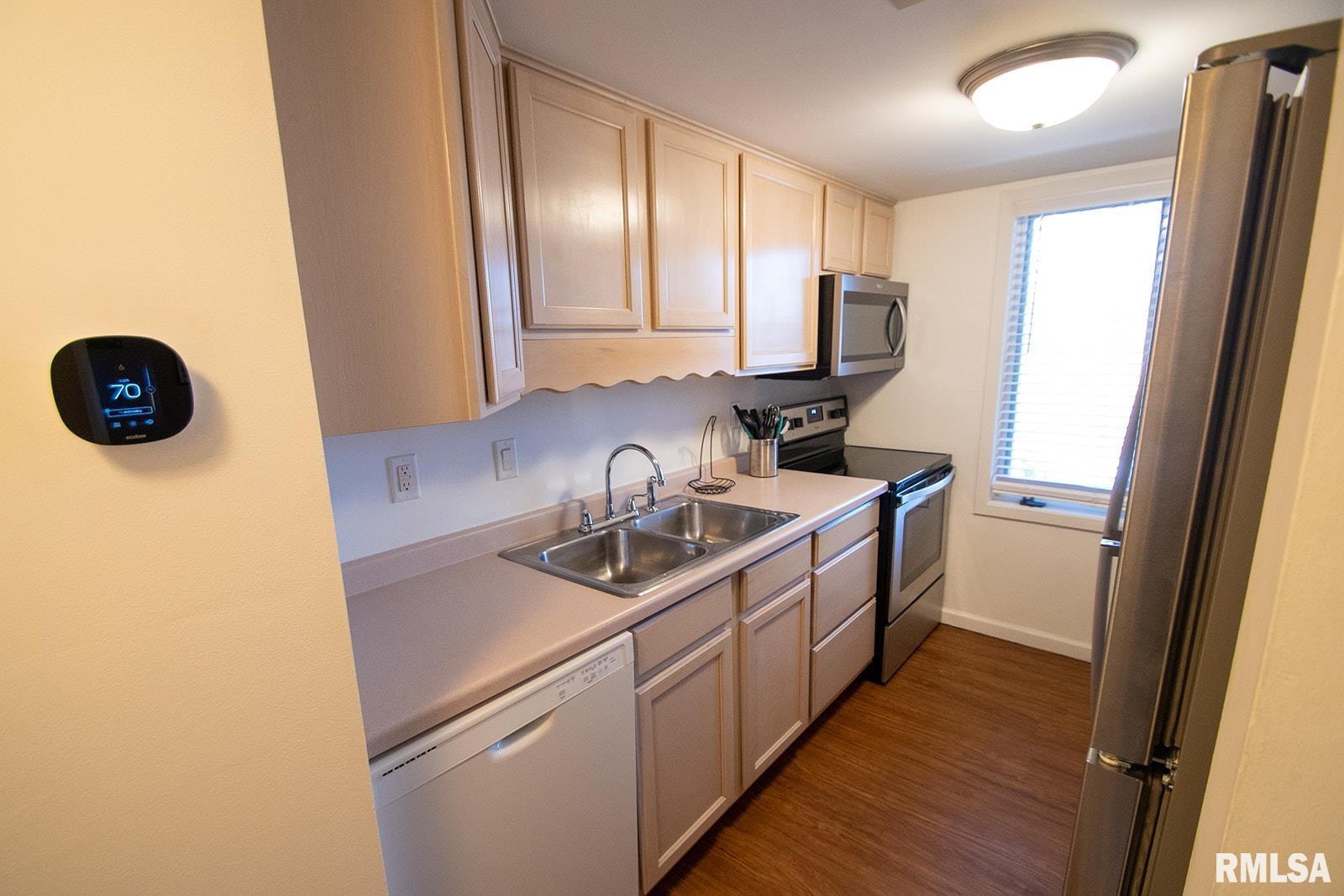 6412 North Allen Road, Unit 43 Peoria, IL 61614 - Photo 8 of 21 Gallery Image 8