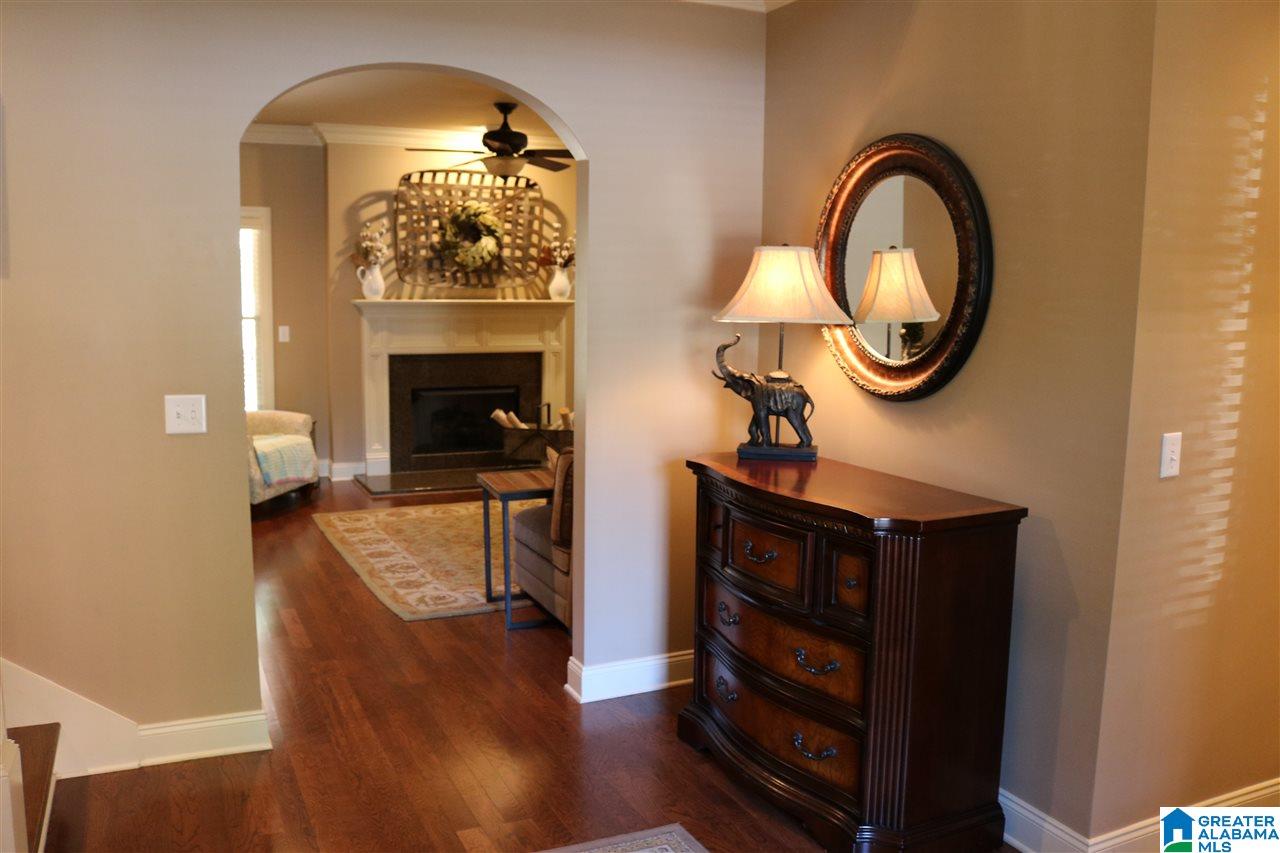 1373 Chapel Street Birmingham, AL 35226 - Photo 8 of 41