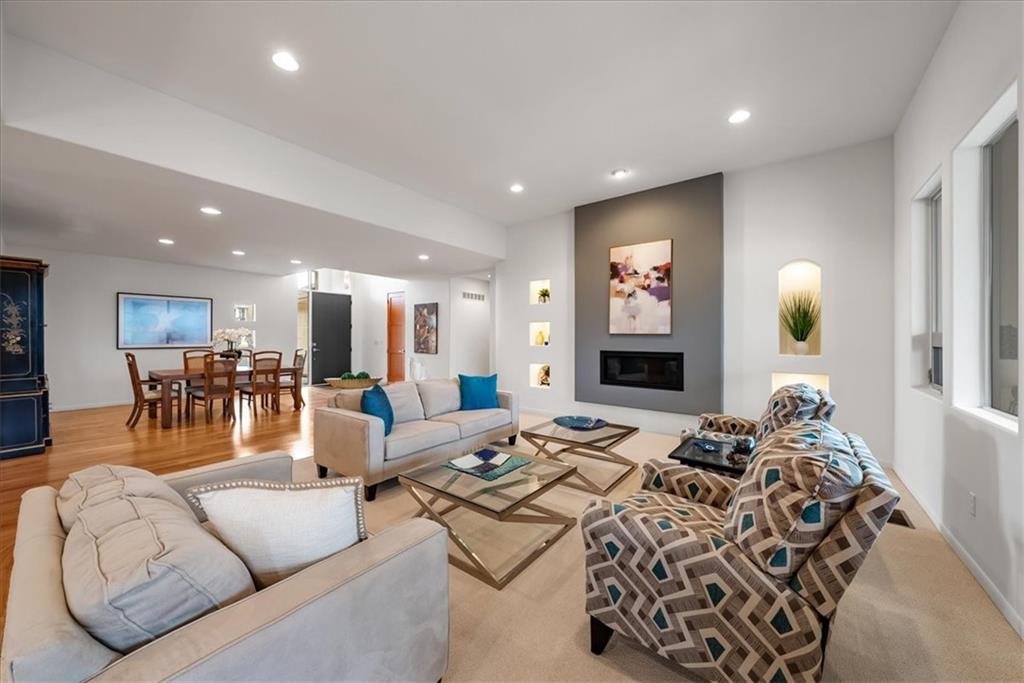 9896 Saddletop Lenexa, KS 66227 - Photo 15 of 51