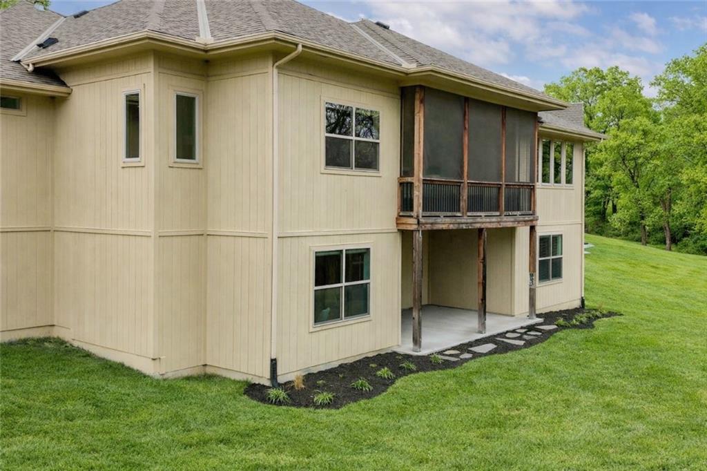 9896 Saddletop Lenexa, KS 66227 - Photo 42 of 51