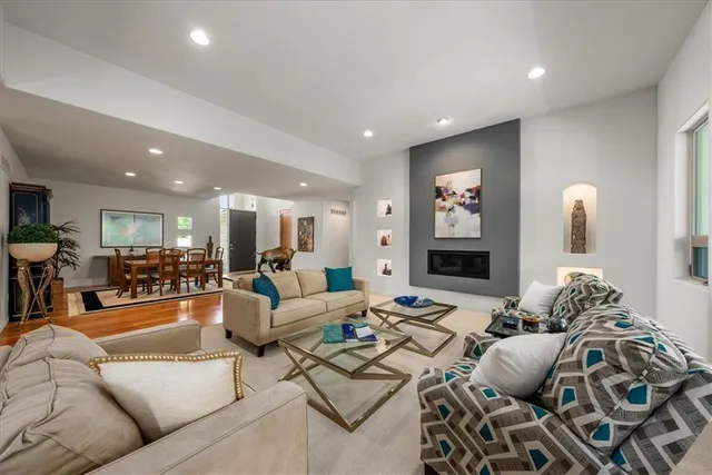 $859,900 | 9896 Saddletop, Lenexa, KS 66227