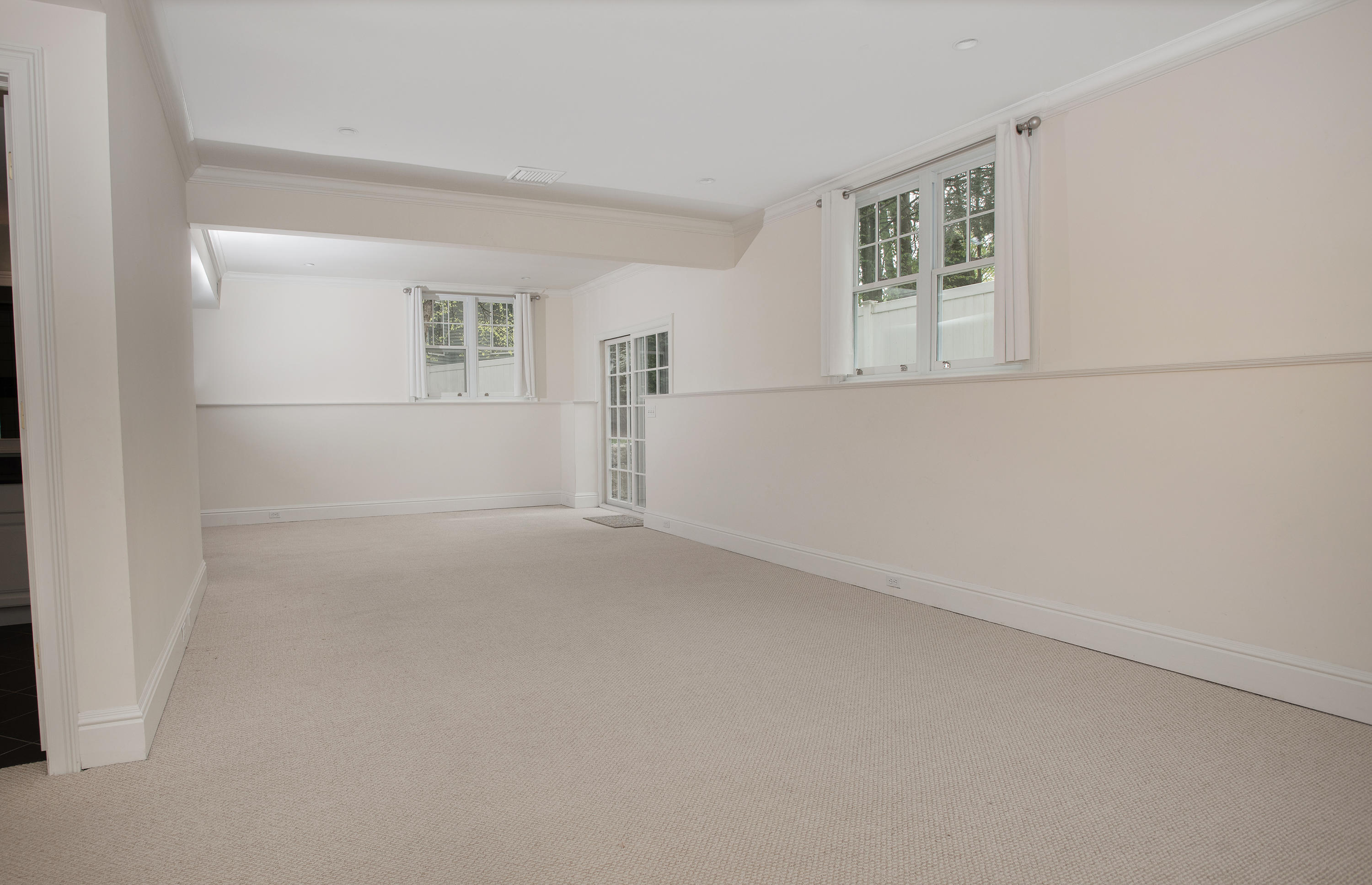 17 Brushy Ridge Road New Canaan, CT 06840 - Photo 27 of 35 an empty room with windows