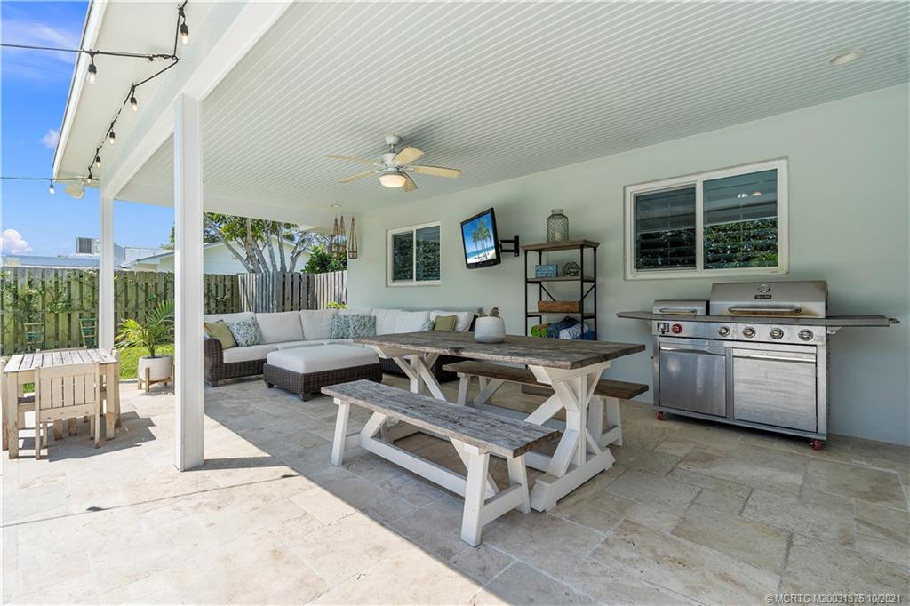 1383 Northwest Spruce Ridge Drive Stuart, FL 34994 - Photo 25 of 48 Gallery Image 25