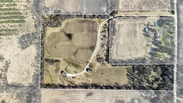 $677,000 | N3556 Slatts Road, Mitchell, WI 53011