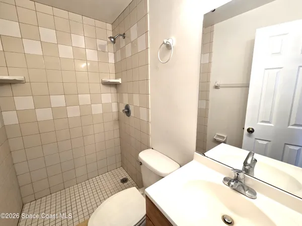 $1,900 | 9852 Honeysuckle Drive, Unit C, Sebastian, FL 32976
