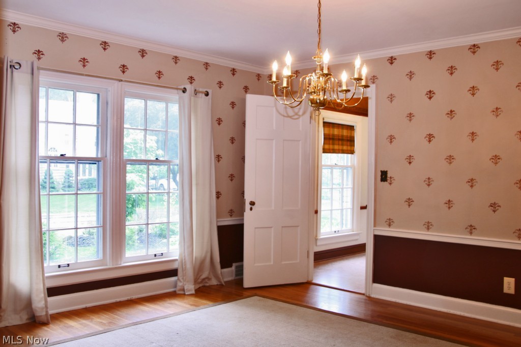 103 Overwood Road Akron, OH 44313 - Photo 8 of 25 Gallery Image 8
