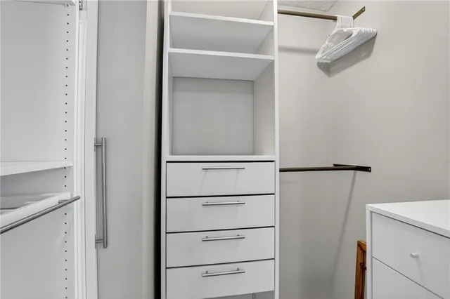 $250,000 | 800 Peachtree Street Northeast, Unit 402, Atlanta, GA 30308