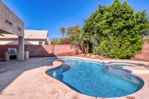 $785,000 | 8782 East Pinchot Avenue, Scottsdale, AZ 85251
