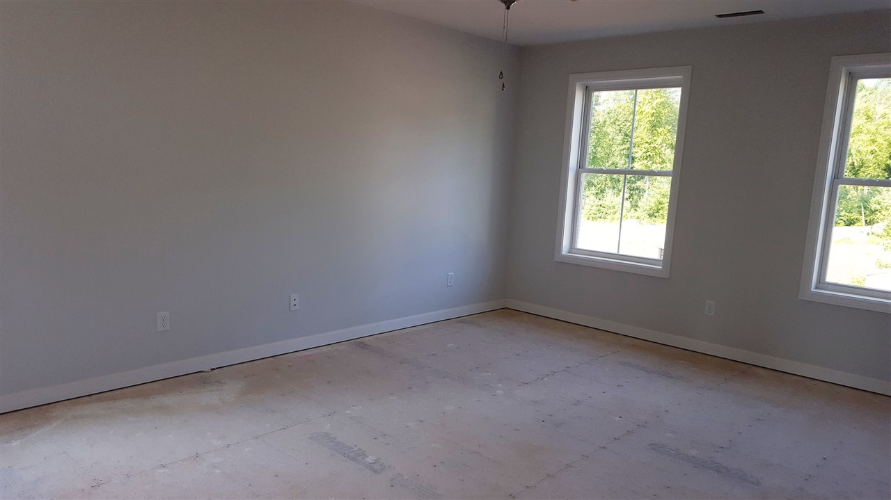 34 Rolling Ridge Lane Pelham, NH 03076 - Photo 14 of 19