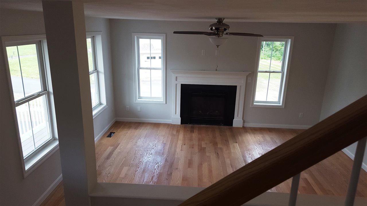 34 Rolling Ridge Lane Pelham, NH 03076 - Photo 5 of 19