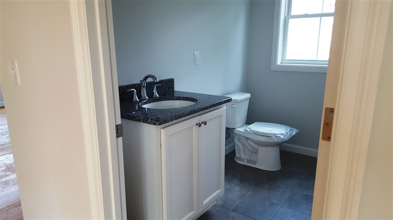 34 Rolling Ridge Lane Pelham, NH 03076 - Photo 10 of 19