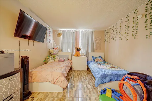$220,000 | 494 Northwest 165th Street, Unit C205, Miami, FL 33169