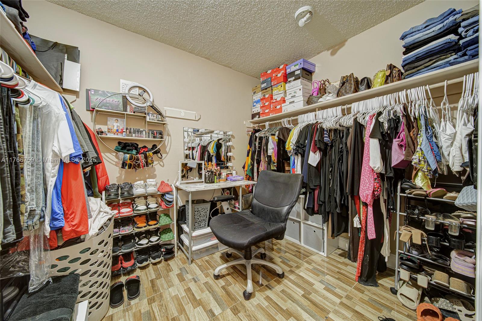 494 Northwest 165th Street, Unit C205 Miami, FL 33169 - Photo 18 of 26