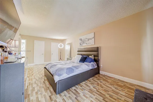 $220,000 | 494 Northwest 165th Street, Unit C205, Miami, FL 33169