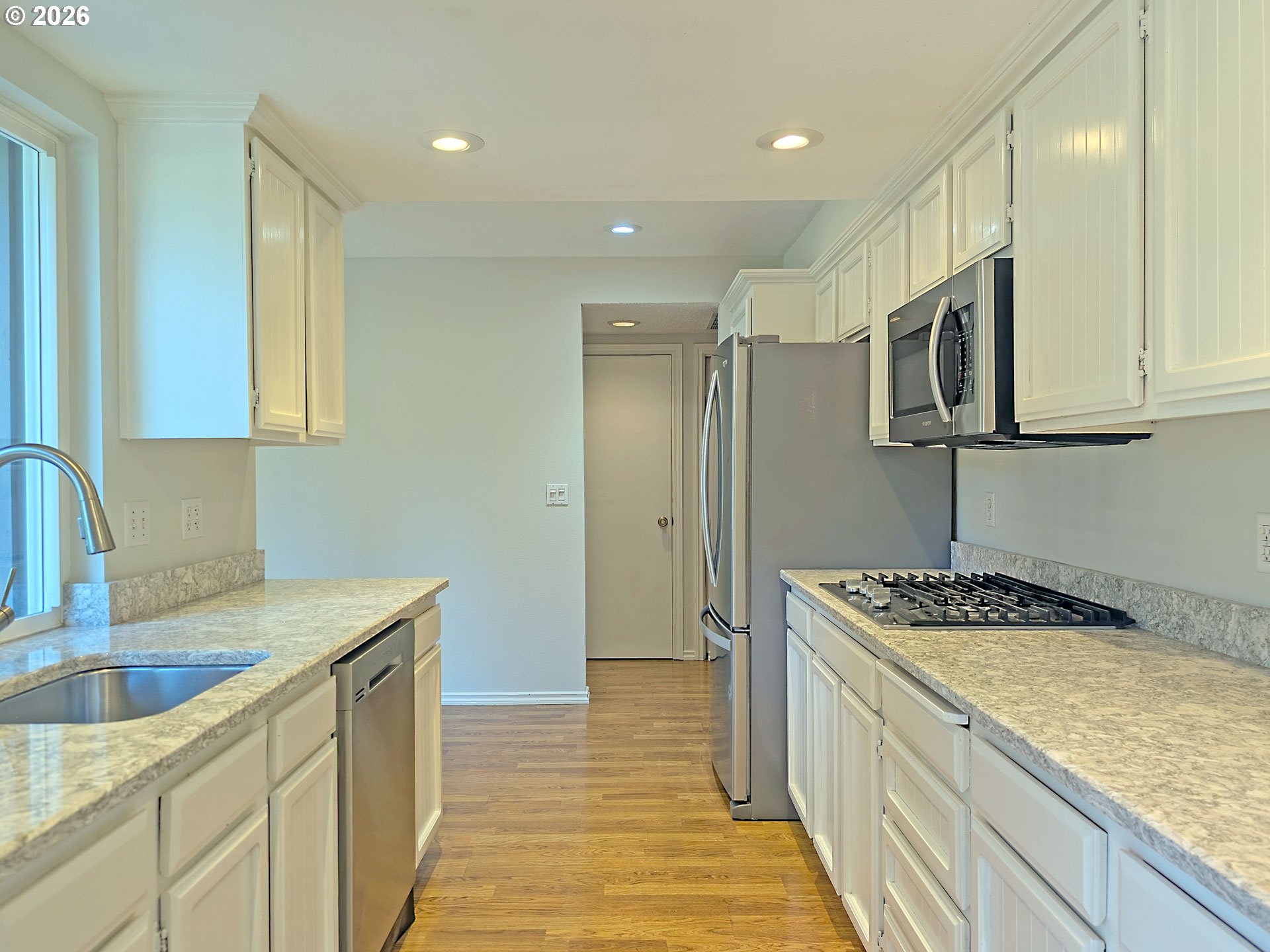 15597 Southwest Summerfield Lane Tigard, OR 97224 - Photo 23 of 24