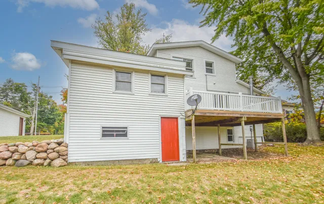 $219,900 | 127 West High Street, Union City, MI 49094