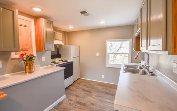 $219,000 | 127 West High Street, Union City, MI 49094