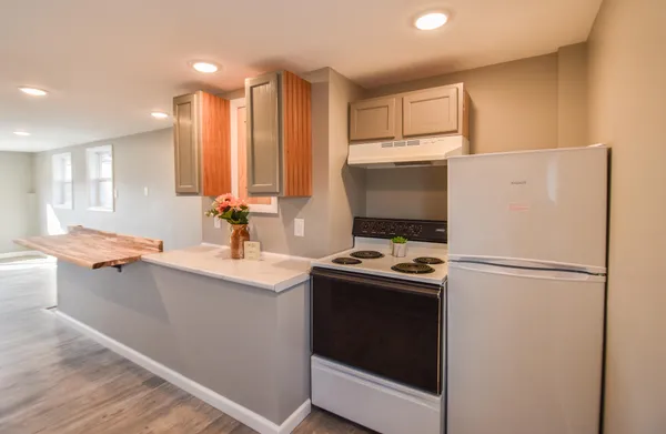 $219,900 | 127 West High Street, Union City, MI 49094