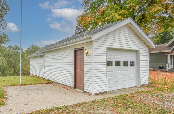$219,000 | 127 West High Street, Union City, MI 49094