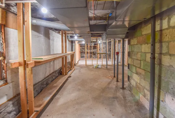 $219,900 | 127 West High Street, Union City, MI 49094