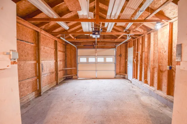 $219,900 | 127 West High Street, Union City, MI 49094