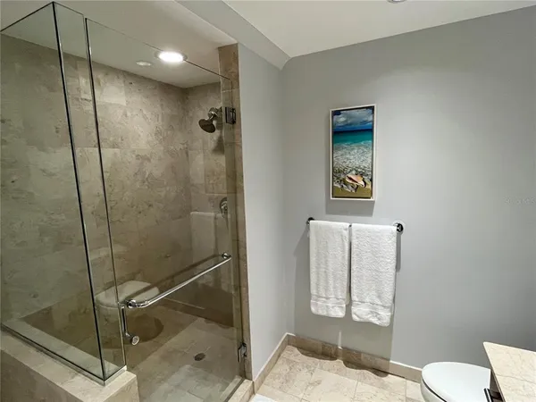 $5,800 | 1350 Main Street, Unit 1501, Sarasota, FL 34236