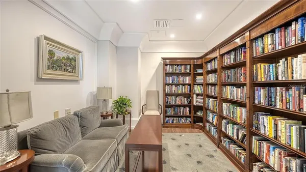 $5,800 | 1350 Main Street, Unit 1501, Sarasota, FL 34236