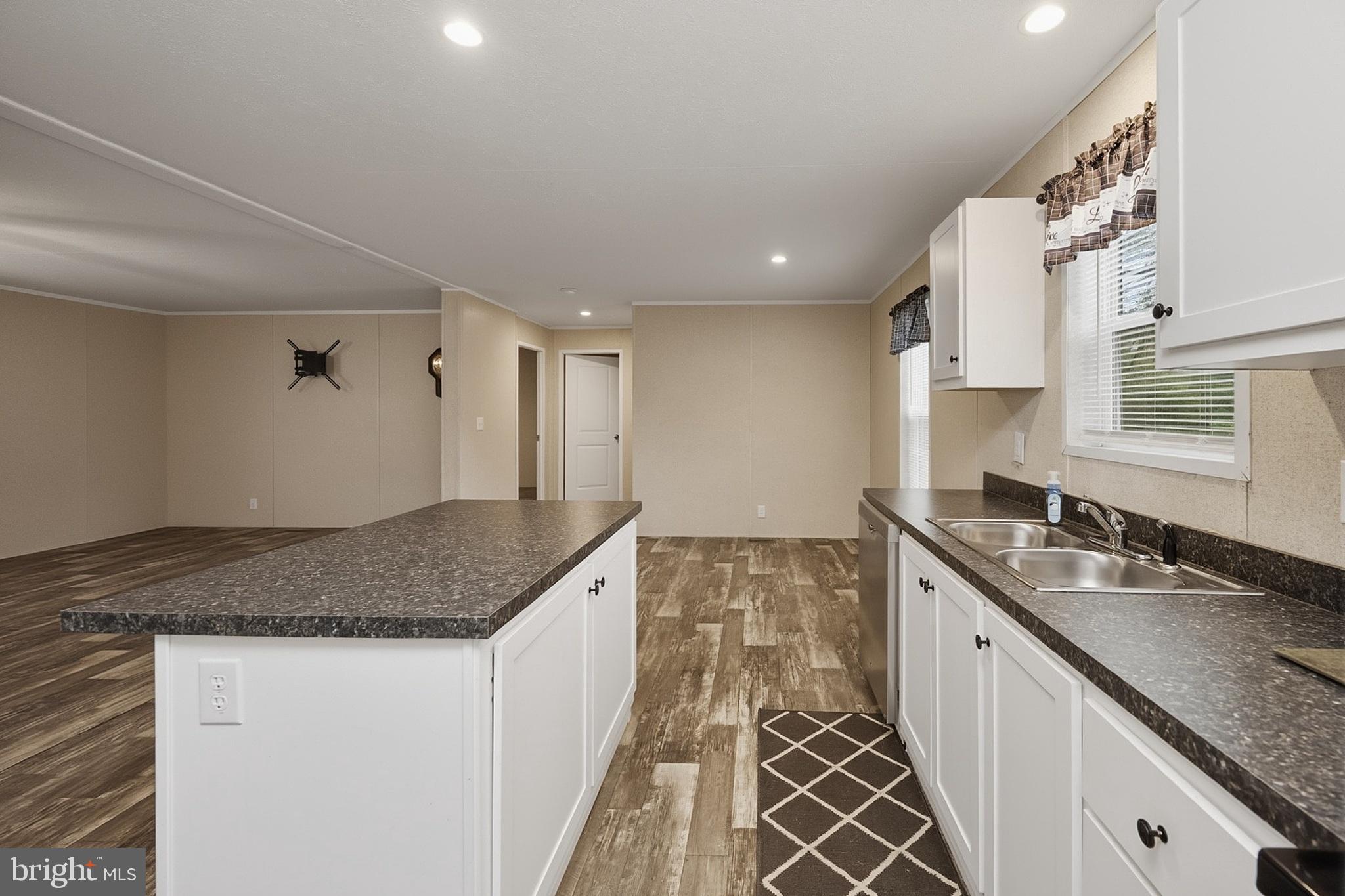 635 Dennett Road Oakland, MD 21550 - Photo 6 of 50