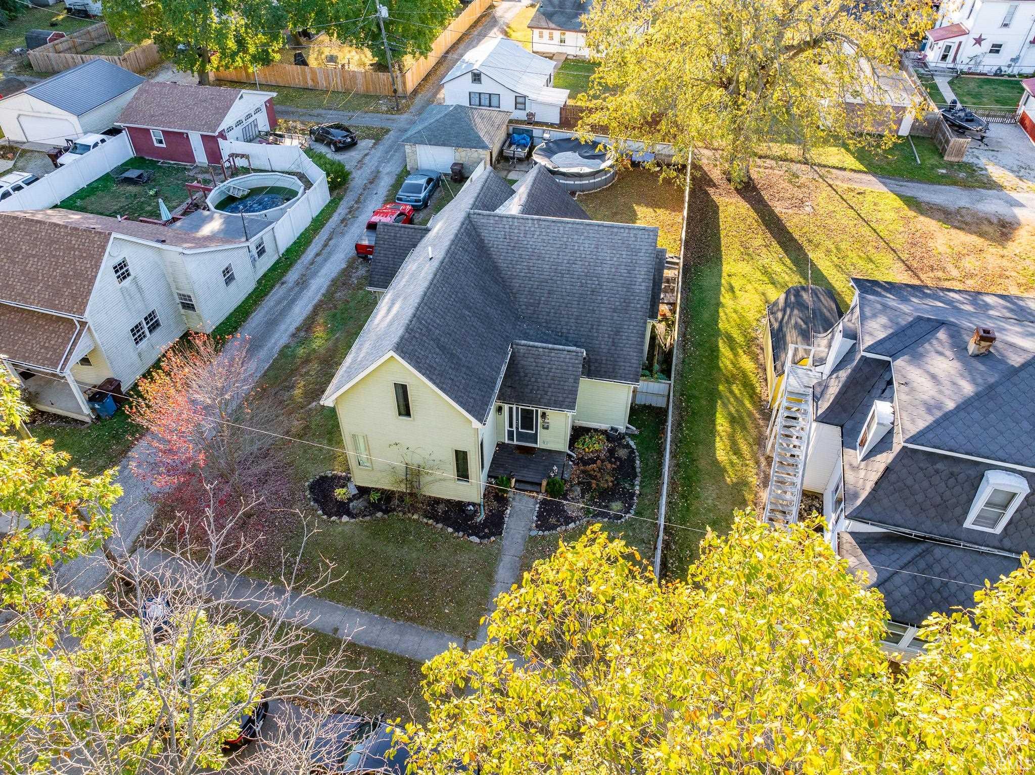 472 Vermont Street Wabash, IN 46992 - Photo 5 of 33