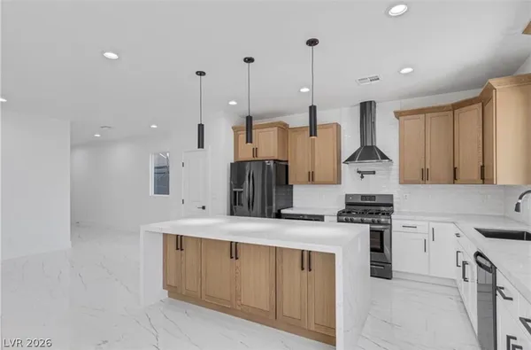 $2,795 | 4035 Welter Avenue, Las Vegas, NV 89104