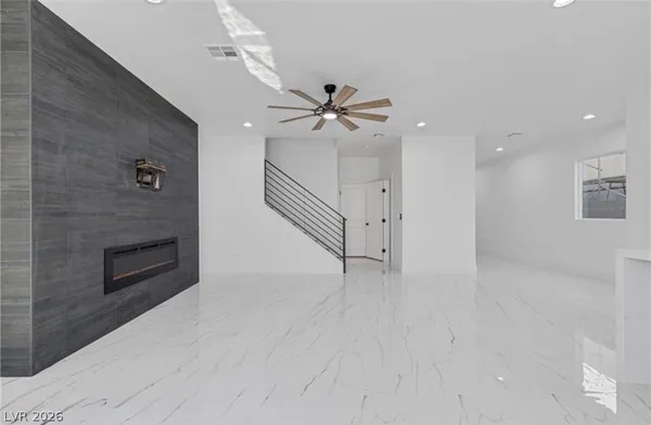 $2,795 | 4035 Welter Avenue, Las Vegas, NV 89104