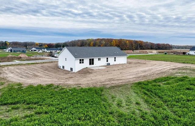 $507,900 | 3752 Evelyn Rose Lane, Suamico, WI 54313