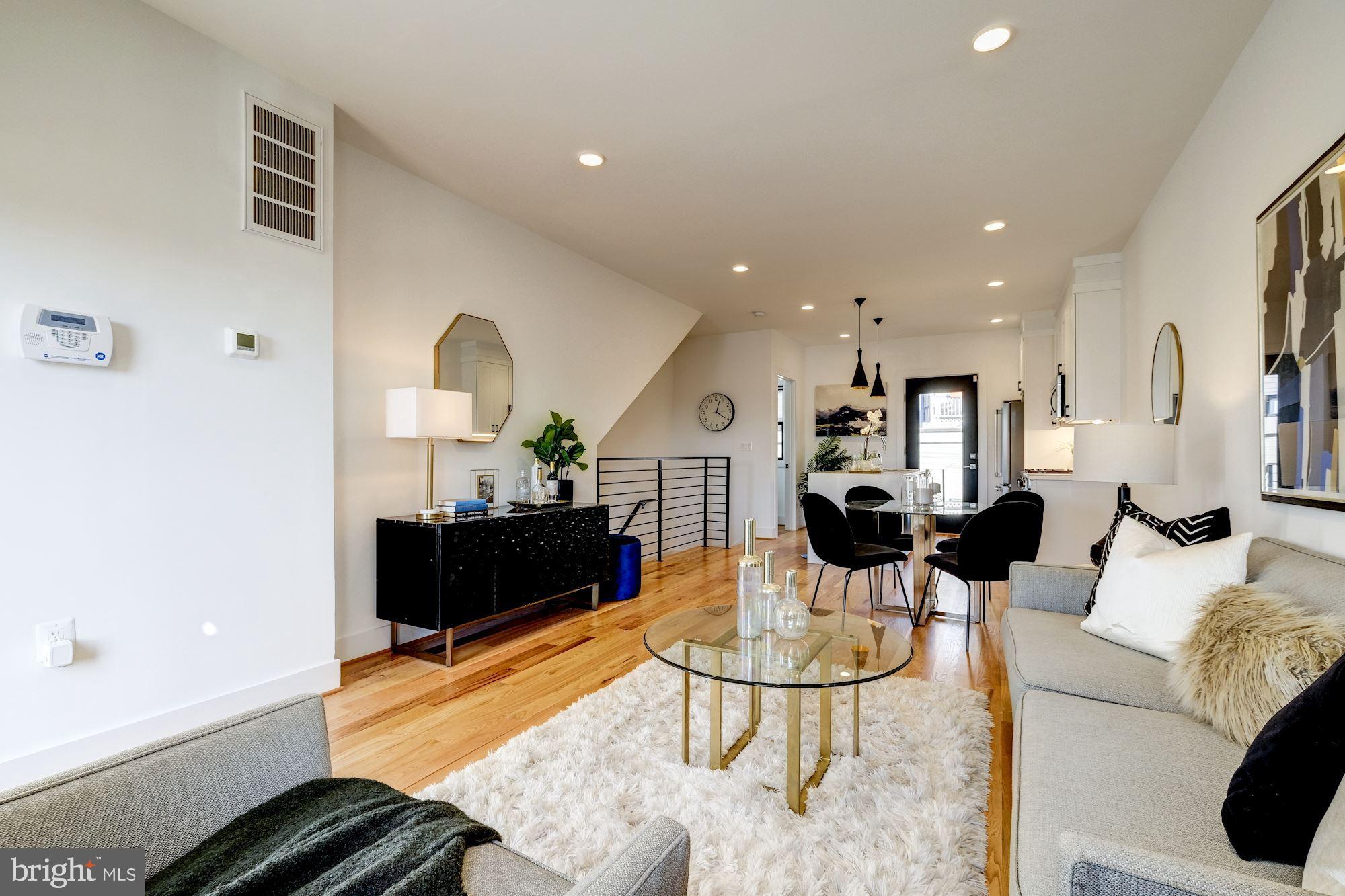 537 Gresham Place Northwest, Unit 1 Washington, DC 20001 - Photo 2 of 15 Spacious Living Room