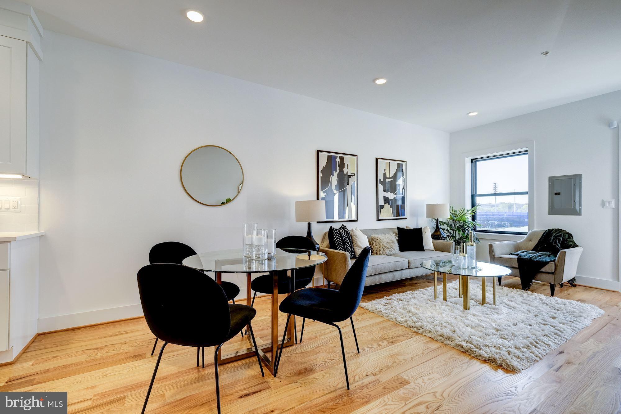 537 Gresham Place Northwest, Unit 1 Washington, DC 20001 - Photo 3 of 15