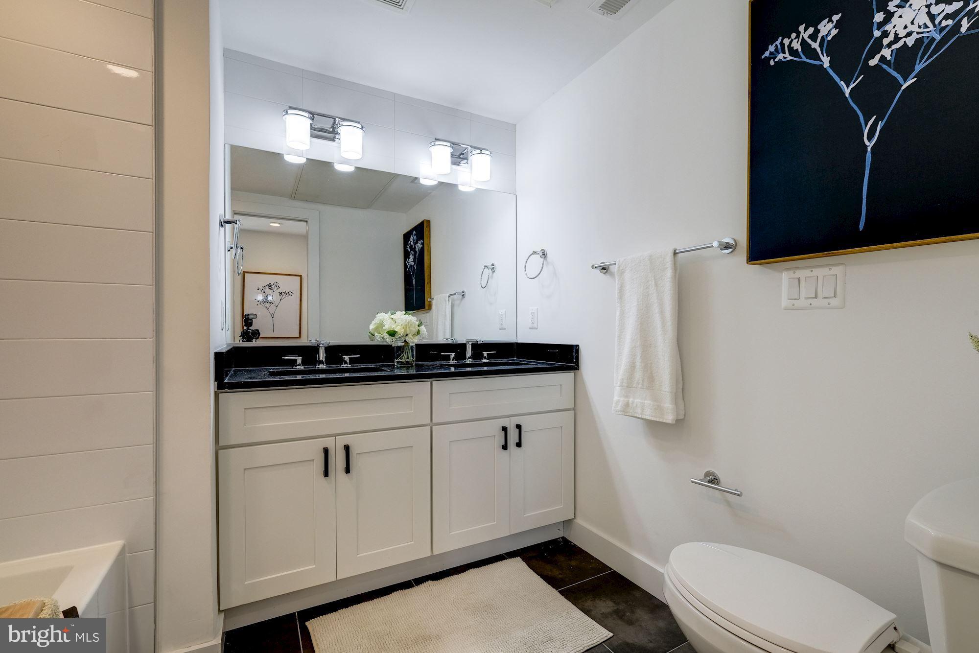 537 Gresham Place Northwest, Unit 1 Washington, DC 20001 - Photo 8 of 15