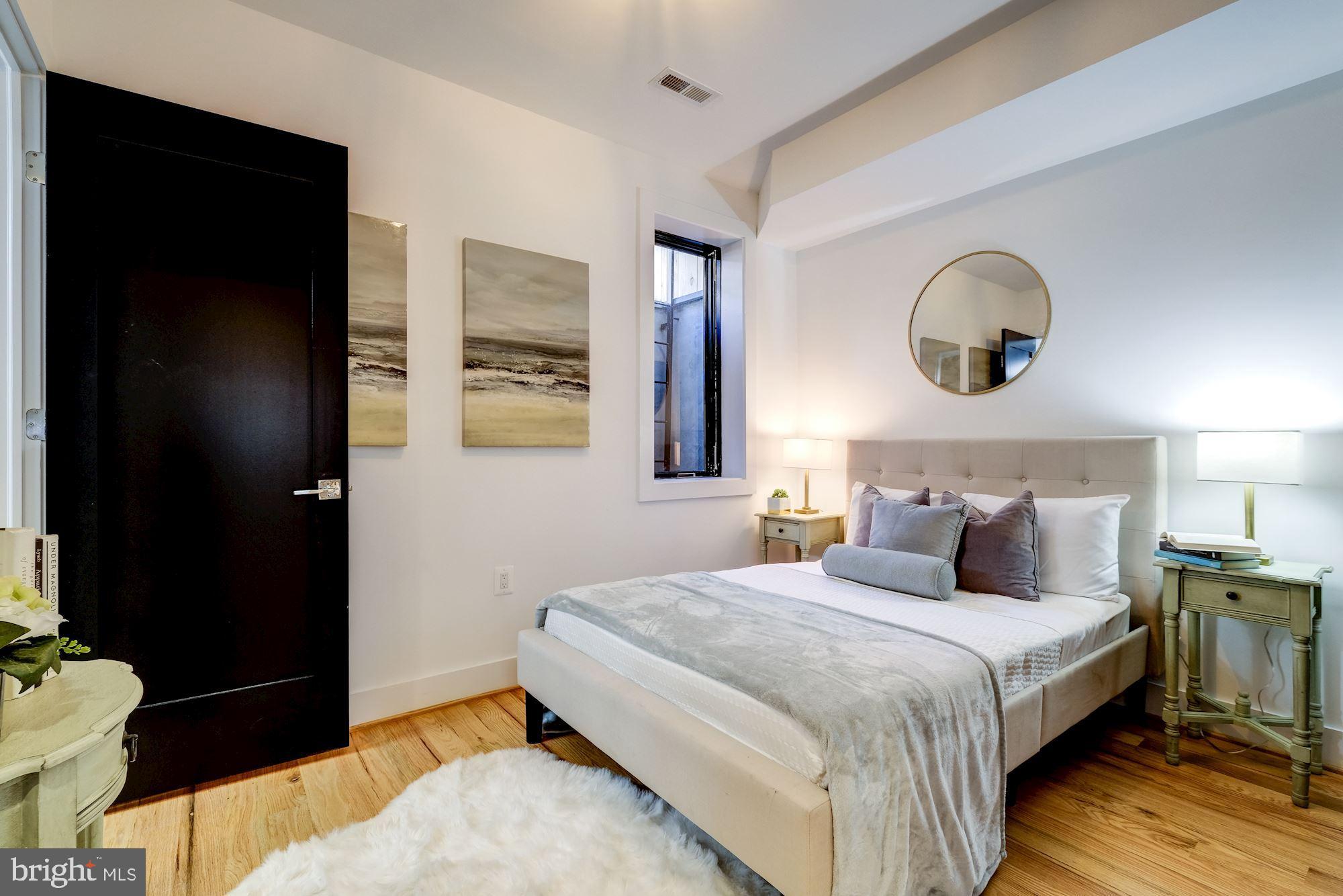 537 Gresham Place Northwest, Unit 1 Washington, DC 20001 - Photo 9 of 15