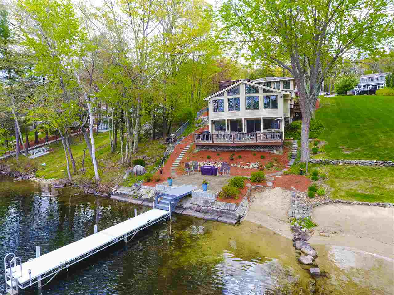 8 Cheryl Road Windham, NH 03087 - Photo 2 of 38